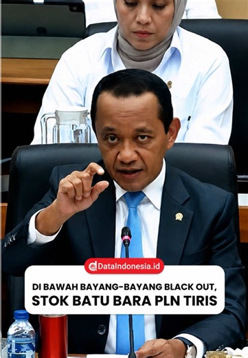 Ancaman pemadaman listrik massal (blackout) yang sempat terjadi di sejumlah wilayah Sumatera kini mulai membayangi sistem kelistrikan Jawa. Kekhawatiran ini mencuat seiring meningkatnya tekanan terhadap keandalan pasokan listrik nasional. Menanggapi situasi tersebut, Menteri Energi dan Sumber Daya Mineral (ESDM) Bahlil Lahadalia mengungkap kondisi terkini pasokan energi primer. Pemerintah memastikan langkah antisipasi terus disiapkan untuk menjaga stabilitas sistem kelistrikan di tengah lonjakan