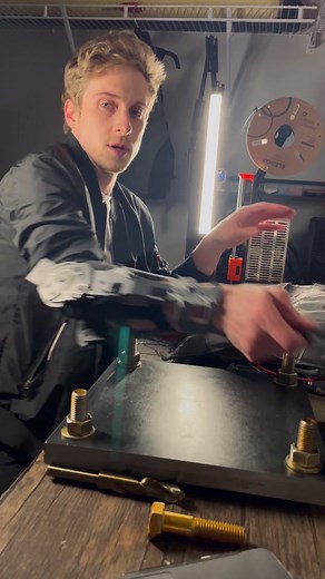 DIY Bulletproof Armor Plate Press