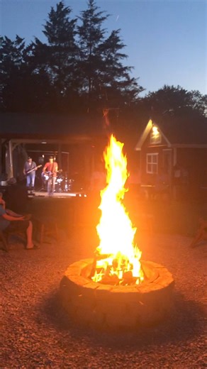 Enjoying this beautiful campfire while listening to Chris Woodward & Shindiggin | Cedar Lake Campground