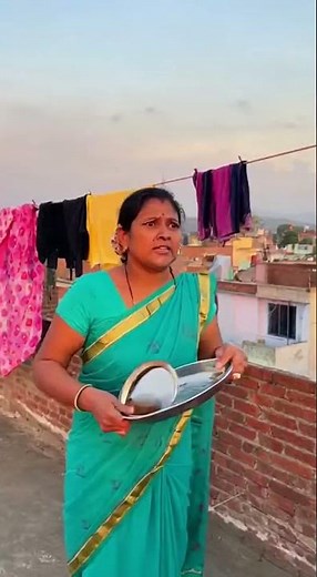 We tried turning a simple plastic bottle into a homemade rocket and launched it straight.