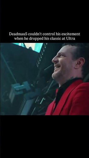 You’ve got to love the irony of deadmau5 catching a massive vibe at Ultra to the one song he’s spent