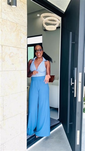 LETS TAKE A TOUR❗️HOT NEW DEVELOPMENT PALACIO RIVERA • NEW Development •Breadnut Hill, St. Ann | For Sale: $420,000 USD Property Details ⬇️ - *Address:* 📍Palacio Rivera, Breadnut Hill, St Ann. - *Beds:* 3 🛏️ - *Baths:* 3 1/2 🛁 - *Sq Ft:* 1900 Features - *Fully landscaped - *Spacious interior* with [open floor plan, high ceilings, large windows] - *Modern kitchen* featuring [cabinets and countertops] - *5 mins from Ochi Rios Town Center & beaches - *Club house, pool & jogging trails. - *Gated 