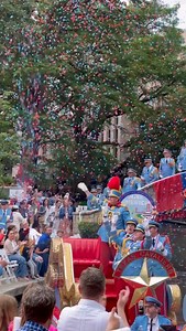 As the countdown inches closer to 0… ⏰ We are OFFICIALLY 1 day and 9 hours away from San Antonio’s BIGGEST party, @fiestasa 2025! 🥳 The party officially kicks-off April 24 2025, and MySA has got you covered on all your fiesta needs! 🎉 🎥: @nate2024 #sanantonio #sanantoniotx #texas #thingstodo #fiesta #fiestasanantonio | MySA