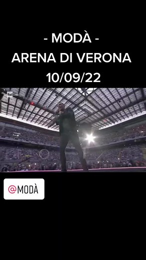 #arriveràmoda #modà❤ #modàufficiale #modà🎤 #modàkekko #arenadiverona20222❤️🎟️📸