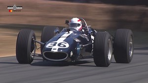 Martin Brundle conduce el Eagle Mk1 de Dan Gurney en Goodwood