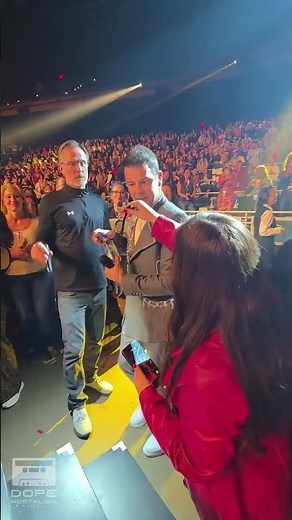 New Kids On The Block - Jordan's Rattail - Tonight #nkotb #jordanknight