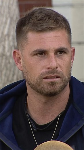 Mega Go on Instagram: "Tom tuvo que cumplir una penitencia por lo que hizo con Camila y Akemi😅 #ElInternadoMega 🌎¿Estás fuera de Chile? ¡No te preocupes!👉🏼 Únete a la membresía oficial de Mega en YouTube y sigue cada momento de El Internado desde donde estés."