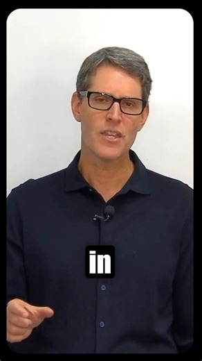 Tired of hitting walls with gatekeepers? David shares a simple cold-call technique to build trust, qualify prospects, and book meetings that lead to real results. 📥 Grab your FREE Business Growth Toolkit: https://mauimastermind.com/toolkit 🎥 Full podcast: https://youtu.be/JWbVKzZItMs #mauimastermind #BusinessAdvice #EntrepreneurshipTips #SmallBusiness #BusinessGrowth | Maui Mastermind