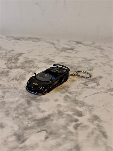 Lamborghini SVJ Roadster Keychain, Car Enthusiast Gift - Etsy