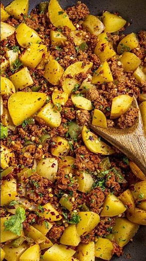 Papas con Chorizo: Cheap, Fast, and Legendary