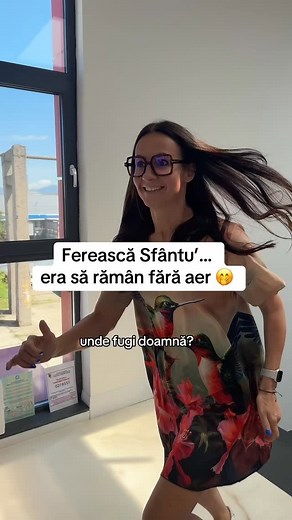 Fashion Land SRL on Instagram: "Ai auzit? Fashionland a dat startul reducerilor finale la rochiile turbăcioase. Rochii maxi cu buzunare la 159 lei 🙋🏻‍♀️, cele scurte – 99 lei, preț de o masă în oraș: pizza cu matcha 🤣 #fyp #foryou #fashionland #dresses #sale #womanfashion #womanover40"