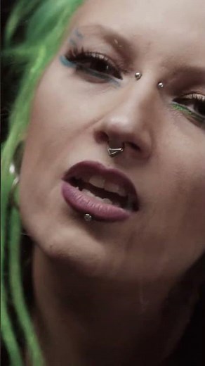 Shakra - "Left Outside Alone" (YT shorts)