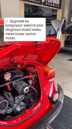 Santo on Instagram: "❄️ VW Kodok upgrade kompresor elektrik Mesin boxer tetap kalem, tapi dinginnya sekarang auto nyesss tanpa ngikutin RPM. ⚡ Kompresor elektrik bikin: • Pendinginan lebih stabil • Beban mesin lebih ringan • Ga perlu tarik putaran tinggi biar dingin • Lebih irit & lebih adem Klasik di luar, modern di dalam. Mau Kodokmu dingin kayak mobil baru? 🚗💨 DM @auto_maxcool Maxcool aja! 💙"