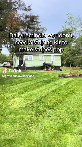 Creating Stripes in Your Lawn Without a Kit