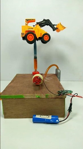 Powerful Hydraulic Lift with DC motor, remote control JCB hydraulic lift