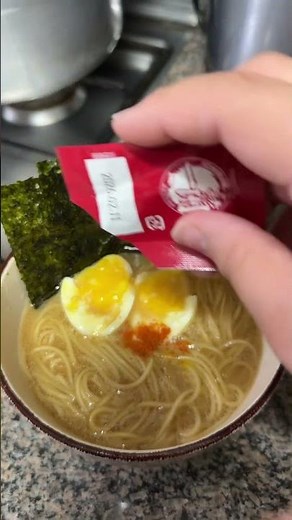 Bringing Japan 🏡🍜✨Made Ichiran’s famous Hakata ramen at home—thin noodles,rich broth, pure bliss!