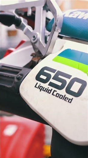 What's the secret of the KLR's invincibility? Let's hear your thoughts below 👇