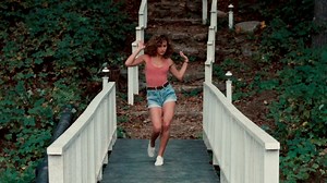 风靡全球的恰恰舞曲《Chilly Cha Cha》跟着旋律一起摇摆