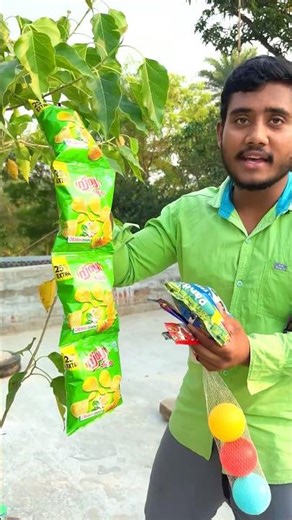 “Unbelievable Snack Setup! Kurkure, Chocolates & Lollipops Hanging Together 🤩” #shorts