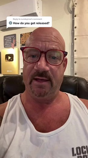 221K views · 2K reactions | How does being released from prison actually work, and what’s the process? #prison #jail #release #reels #shorts | Larry Lawton Jewel Thief | Facebook