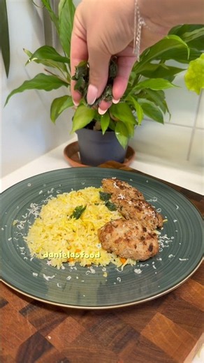 🍚✨ Golden Spiced Rice with Homemade Meatballs #danielasfood #recipe