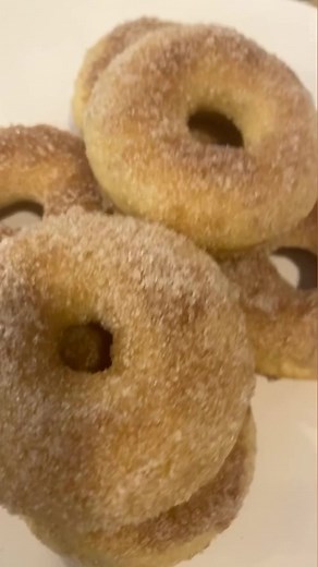 Delicious Baked Cinnamon Sugar Donuts Recipe