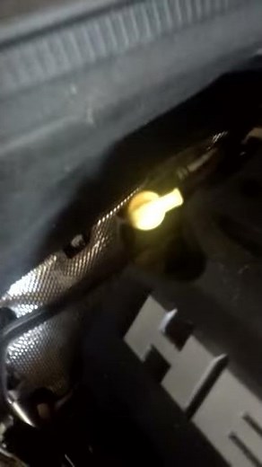 Jeep Grand Cherokee Hemi Tick WK2 2012 5.7 Ticking Noise On Start Up