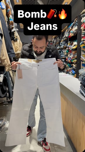 Wear U Want By Kunal 👕🛍️ on Instagram: "Skinny is out ❌ Bootcut is BACK 🔥 Retro vibes with modern drip 😮‍🔥 Bell bottom & bootcut jeans jo legs ko longer look dein aur style ko next level le jaaye 💯 Casual ho ya party fit — ye jeans har outfit ke saath game change karti hai 🔥 📍 Wear You Want Lane No. 14, Gandhi Colony, Muzaffarnagar 📞 9045619019 Try once, you’ll never go back 😎 #BootcutJeans #BellBottomJeans #DenimTrends #MensFashionIndia #WearYouWant"