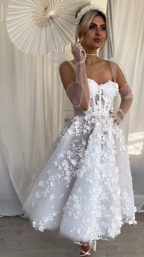 Brides which are your favourite weddding dress mini or midi? 🤍#bridetok #bridetobe #bridetobe2023 #bridetobe2024 #weddingdress #23bride #24bride #2023bride #2024bride #bridalfashion #bridalshower # | Cachiporristas SV