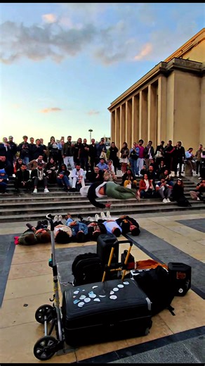 POV: you’ve just arrived In PARIS… #exploringakstyle #paris #pov #laduree #caretteparis