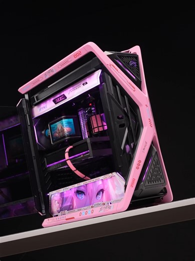 Have you ever seen a configuration like this before? #pcgaming #pcbuild #pcsetup #asmr #rtx