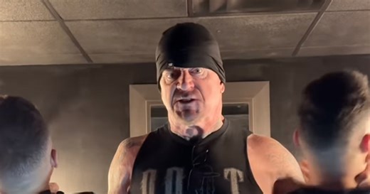 The Undertaker Does ‘Turn The Lights Off’ Viral Trend With The Haroon Twins