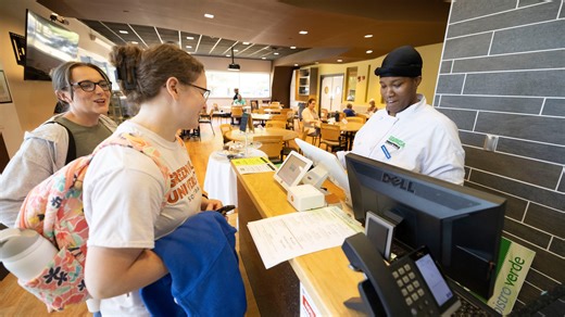 Student-run restaurant unveils new menu in Springfield