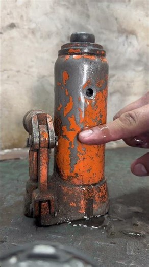 How to restore a hydraulic jack, just by adding oil #mechanics #cars #workshop