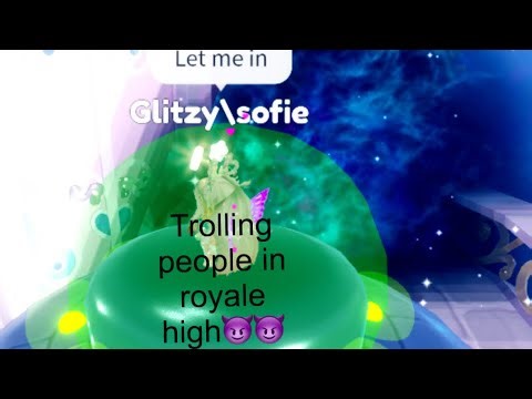 Trolling in royale high 😈😈