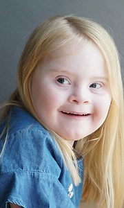 Grace has Down Syndrome, but that didn't stop her becoming a model 🙌 | Born Different