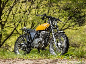 スズキST250のスクランブラーカスタムバイク 2005年・平和モーターサイクル – CUSTOM FRONT｜カスタムフロント | CUSTOM FRONT