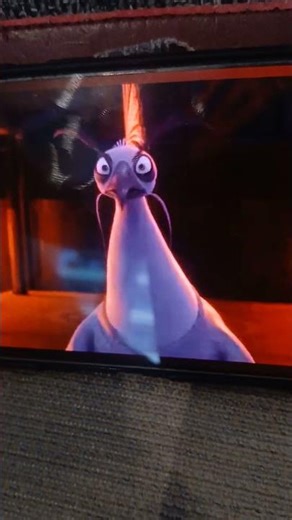 Kung Fu Panda 2 Po defeats Wolves