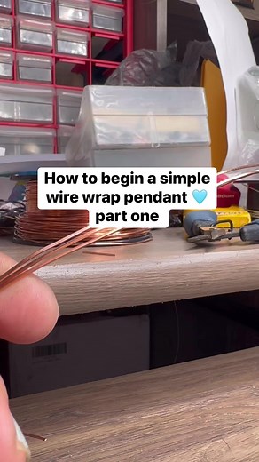 32K views · 711 reactions | How to begin a simple wire wrap pendant 冀 using 3 or 4 20 gauge square wire and 26 gauge thin weaving wire… flush cutter and needle nose pliers. Happy crafting #wirewrap #howto #tipsandtricks #crystals #upclose #wirewrappedjewelry #wireweave #wirewrapped #diyjewelry #artisanjewlery #tutorials #tips #wireweaving #pliers #copperwire #handmadegifts #uplifting #meditation #artexpression | Sprnkldesign | Facebook