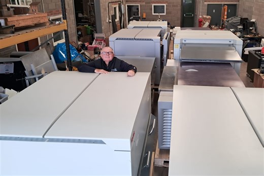 IGS celebrates largest single export to date - Printweek