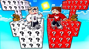 HARDCORE LUCKY BLOCK BATTLE?! (Minecraft)