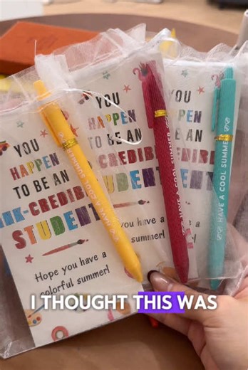 Colorful Summer Ideas for Graduates