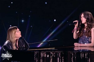 Replay "Star Academy" : Ambre, Jeanne et Louane chantent "Les étoiles" et "Aimer à mort" (vidéo)