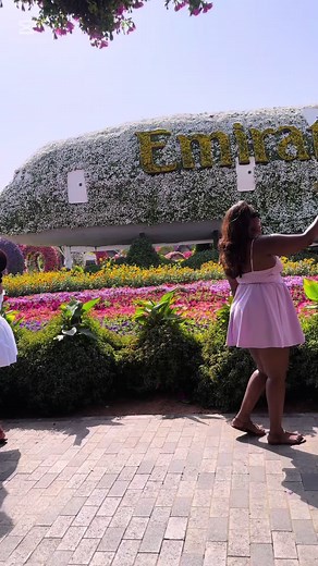 Exploring Dubai's Miracle Garden with Premier Grand Tours