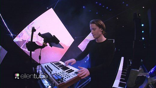 2.8M views · 14K reactions | Kygo is here! He’s my favorite new Norwegian DJ, or as they’re commonly called, Norweejay. | Ellen DeGeneres | Facebook