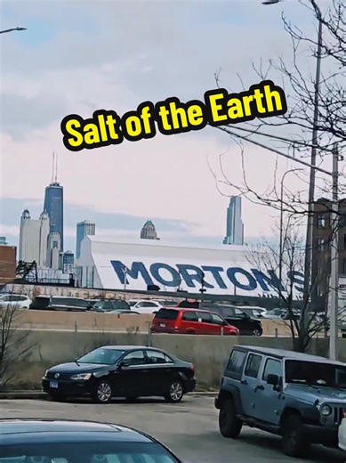 Established in 1912 in Chicago's West Town neighborhood, Pulaski Park was designed by noted landscape architect Jens Jensen to serve a dense Polish immigrant community, requiring the displacement of 1,200 residents. Completed in 1914, it features a historic fieldhouse modeled on Eastern European architecture and was listed on the National Register of Historic Places in 1981. Key Historical Aspects of Pulaski Park: Establishment & Displacement: To create the 3.8-acre