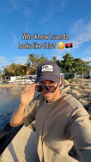 WOW Luanda you are surprising! I had no clue Luanda would look like this! Angola is making me VERY HAPPY! Such good fun… 🎉🏖️ The beach clubs in Ilha de Luanda are a tourist hotspot. If you travel to Luanda, this is the best place to come and watch the sunset after a day sightseeing. I am in Luanda now for 4 days and it is hard to leave this vibrant city. ❤️🇦🇴 #angola #luanda | Traveltomtom