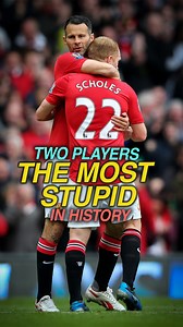 Scholes and Giggs : The Two Dumbest Manchester United Players #football #fblifestyle #manchesterunited #PremierLeague #scholes #Giggs #uk #england | Rie Football ID
