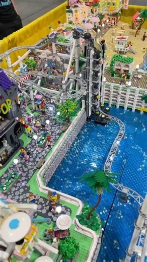 Massive LEGO Paradisa Pier — Beach, Boardwalk & Rides at BrickSlopes!