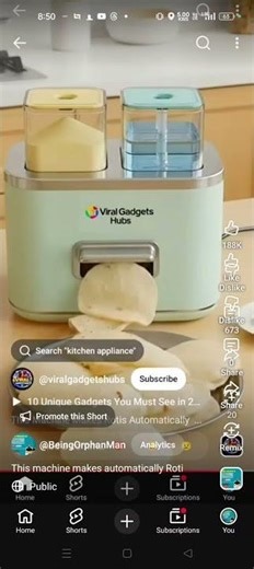 This machine makes automatically roti making